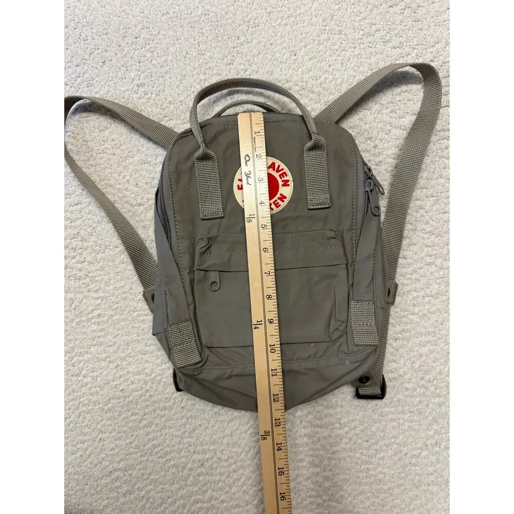 Fjallraven Kanken Mini Backpack